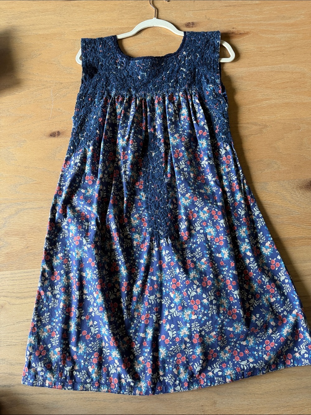 Mi Golondrina Navy Floral Sleeveless Embroidered Dress S